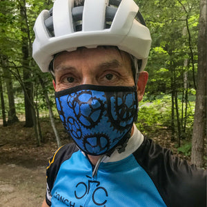 Chainring Performance X mask, exercise mask on biker, lightweight, moisture-wicking and quick-drying at ridebackwards.com