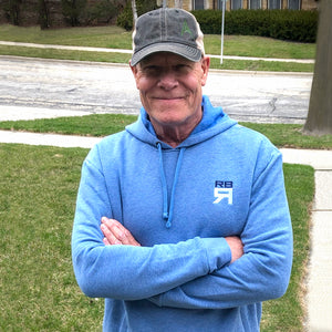 Arrow Vintage Trucker - stone black & Mahalo Hoody on model at ridebackwards.com